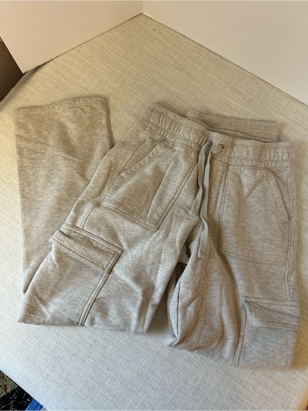 Calvin Klein Jeans Women's Light Gray Wide Leg Cargo Sweatpants